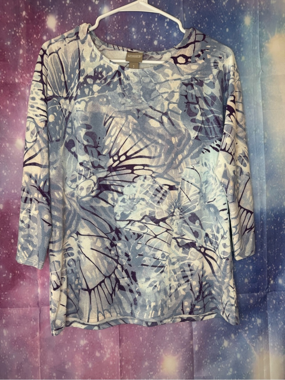 New Chicos lightweight sweater
